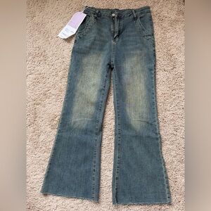 Casual Blue Flare Jeans with Subtle Fade